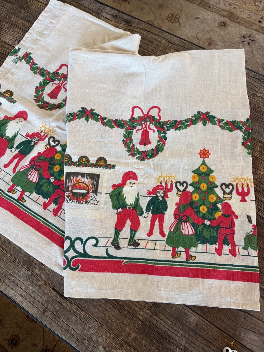 Vintage 1960’s Scandinavian Linen Holiday Christmas Tablecloth 80X50